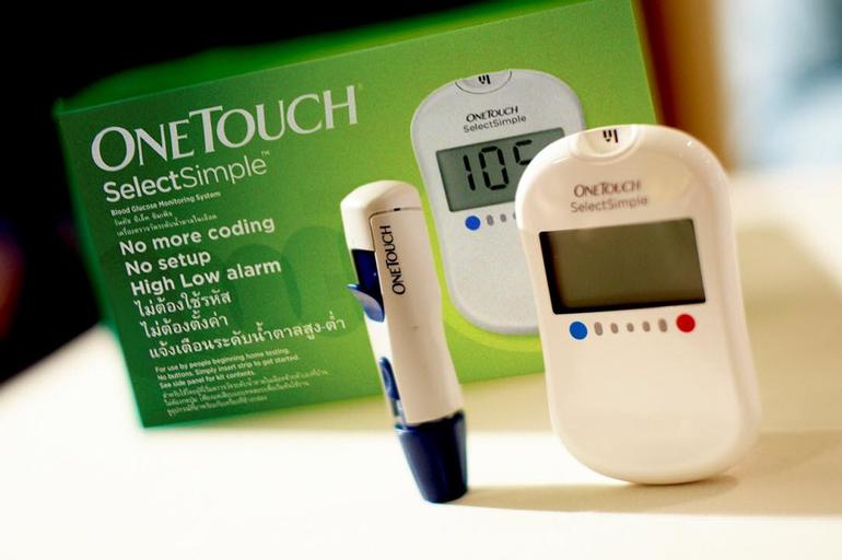 Glucometer One Touch Select